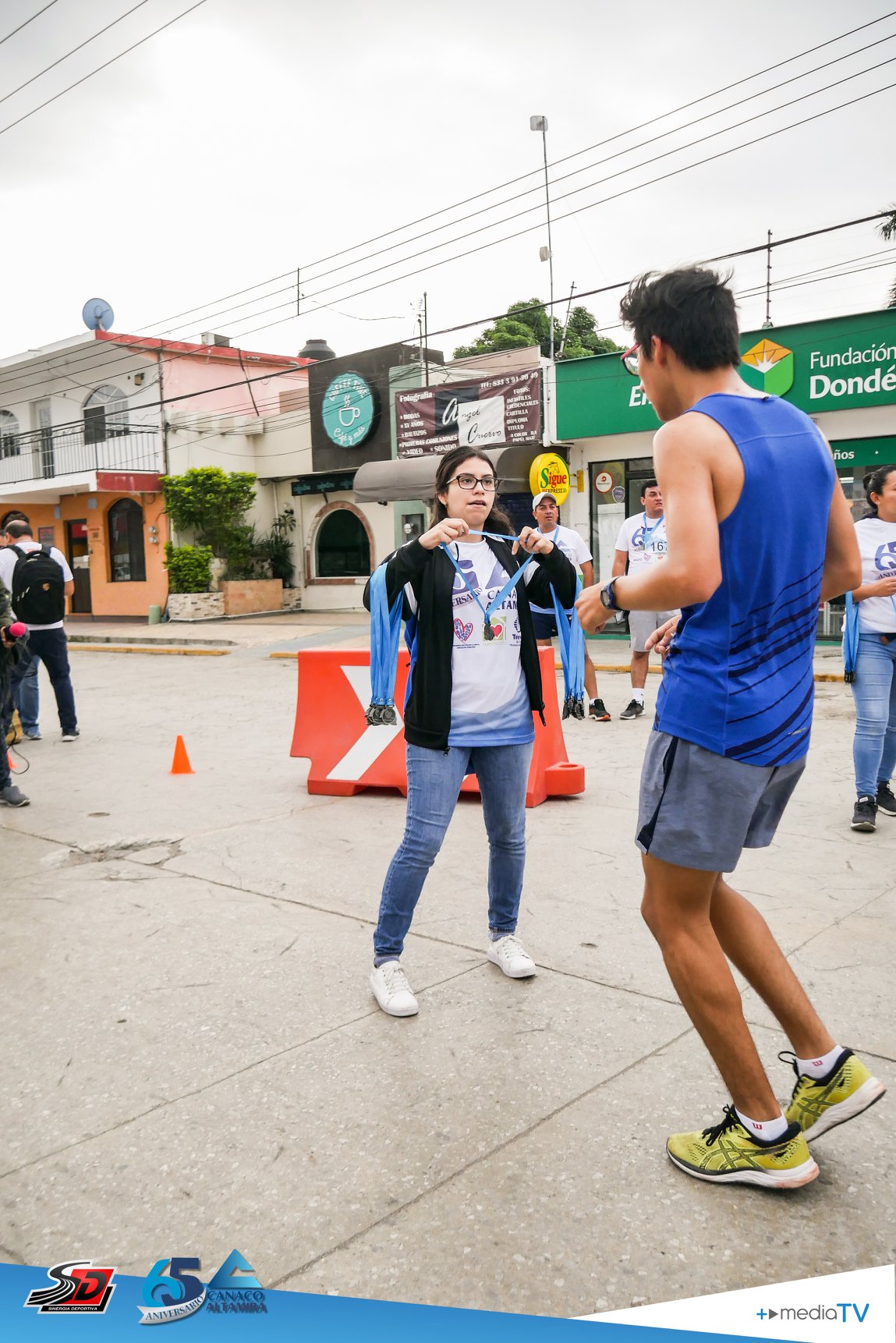 2272599806180045 1776547612069986304 o