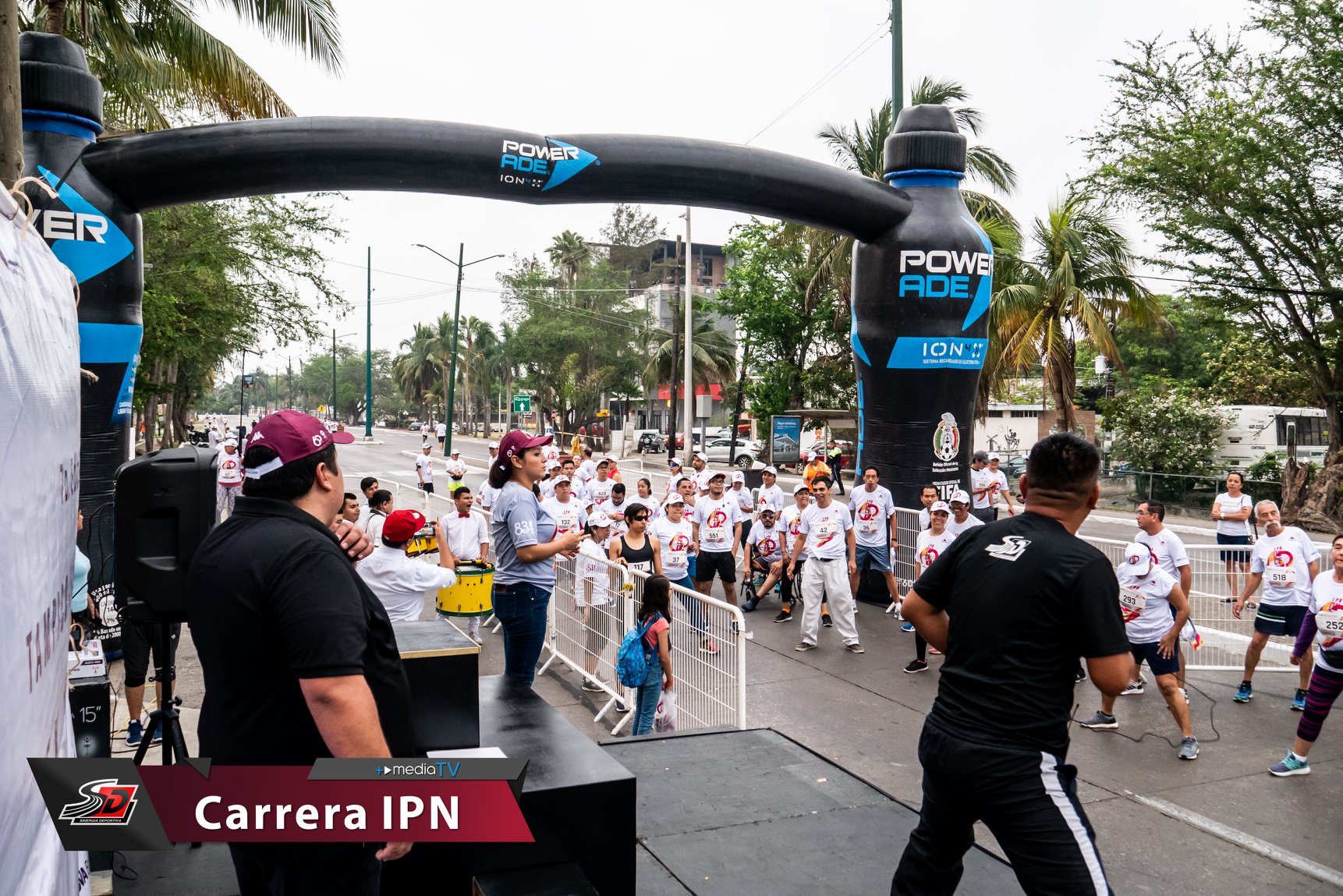 1932384533534909 2932436715740069888 o